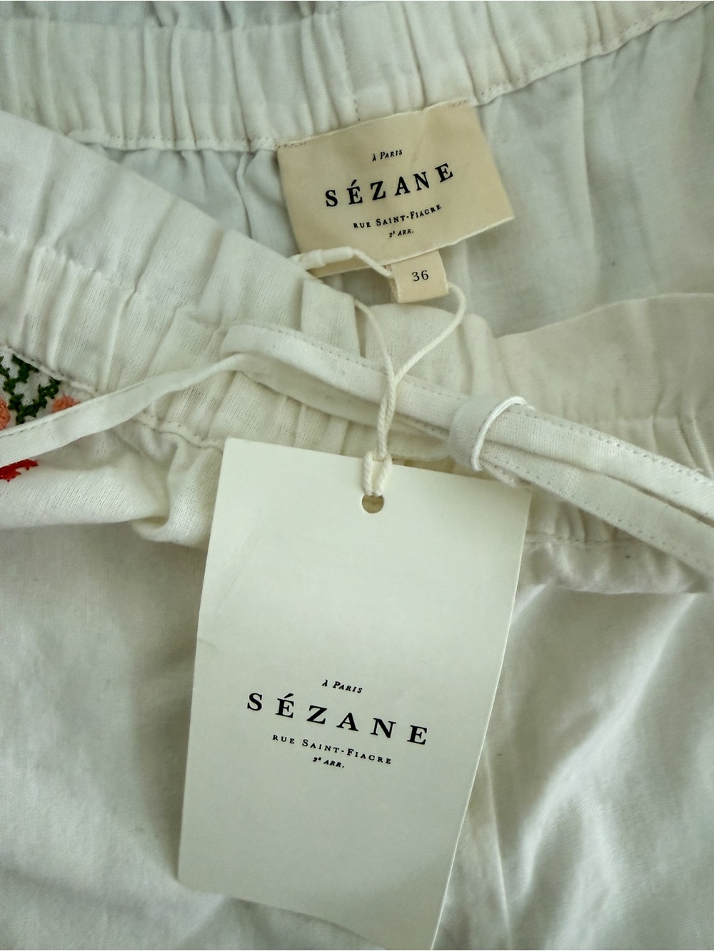 Sezane Math Short Placed Pastel Embroidery Womens Size 4 NWT - Picture 7 of 9